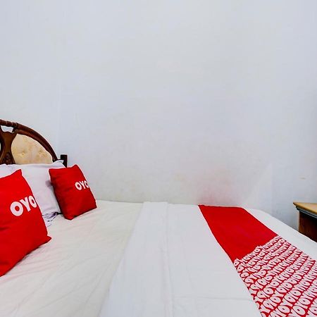 Super Oyo 90118 Hotel Diamond Syariah Subang Exterior foto