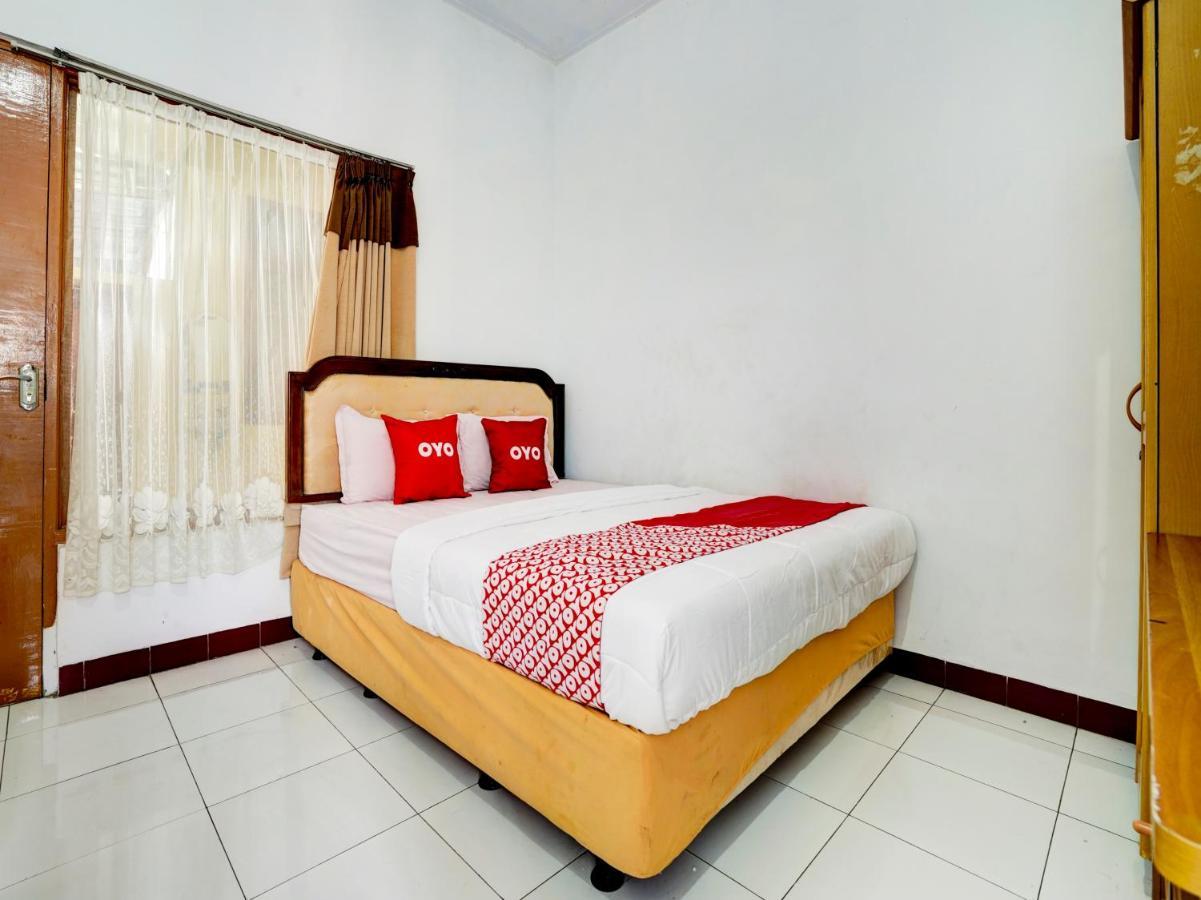 Super Oyo 90118 Hotel Diamond Syariah Subang Exterior foto