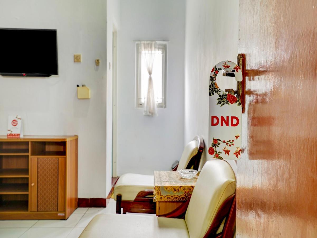 Super Oyo 90118 Hotel Diamond Syariah Subang Exterior foto